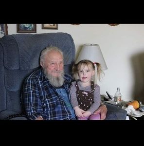 Meet your Posher, Bobi